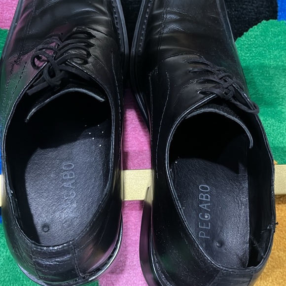Gently used dress shoes for men very well kept and maintained black shiny - Picture 6 of 8